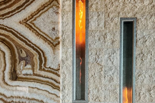This house has a really cool firewall installment as decoration. Hirschi Masonry of Las Vegas, Nevada